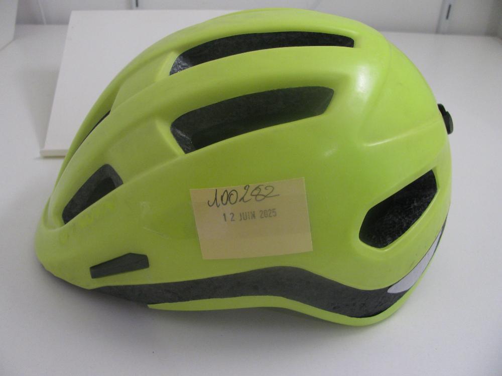 Objets divers : N° 2025003520 Trouvé(e) le : Thu Jun 12 00:00:00 CEST 2025