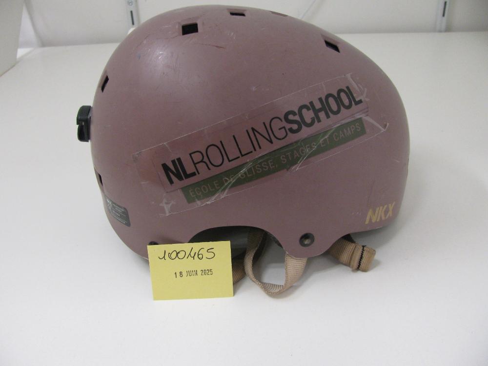 Objets divers : N° 2025003703 Trouvé(e) le : Wed Jun 18 00:00:00 CEST 2025