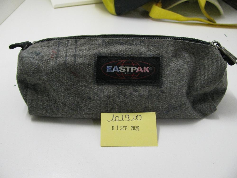 Objets divers : N° 2025005148 Trouvé(e) le : Mon Sep 01 00:00:00 CEST 2025