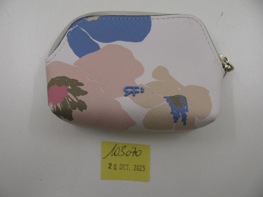 Portefeuilles et porte-monnaie : N° 2025006308 Trouvé(e) le : Tue Oct 28 00:00:00 CET 2025