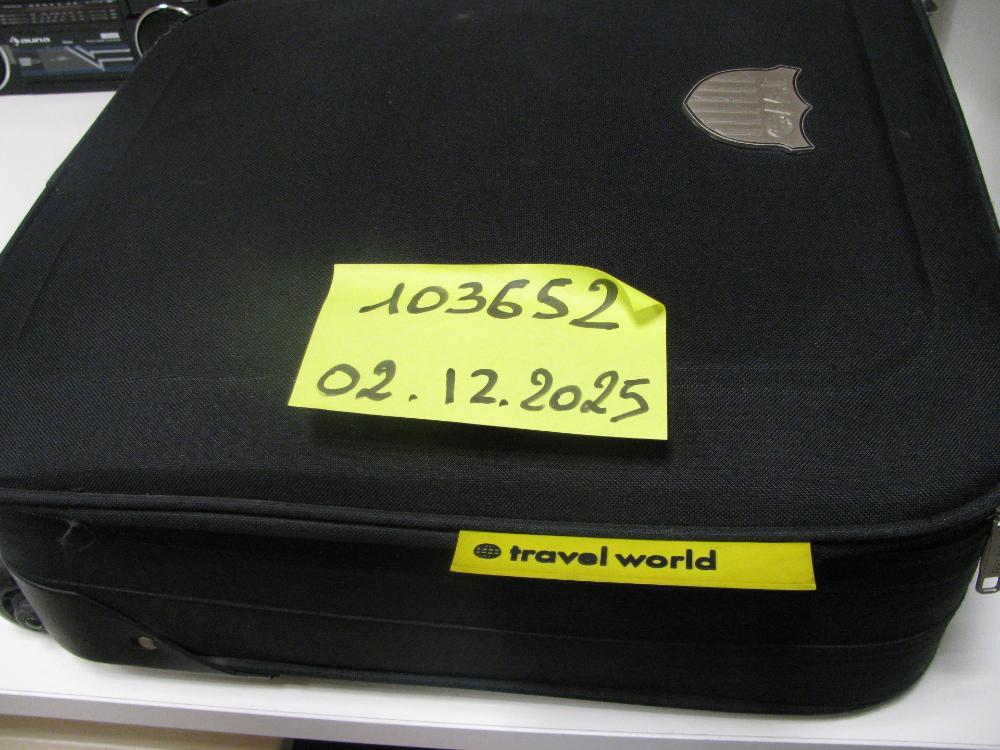 Sacs, valises : N° 2025006890 Trouvé(e) le : Tue Dec 02 00:00:00 CET 2025