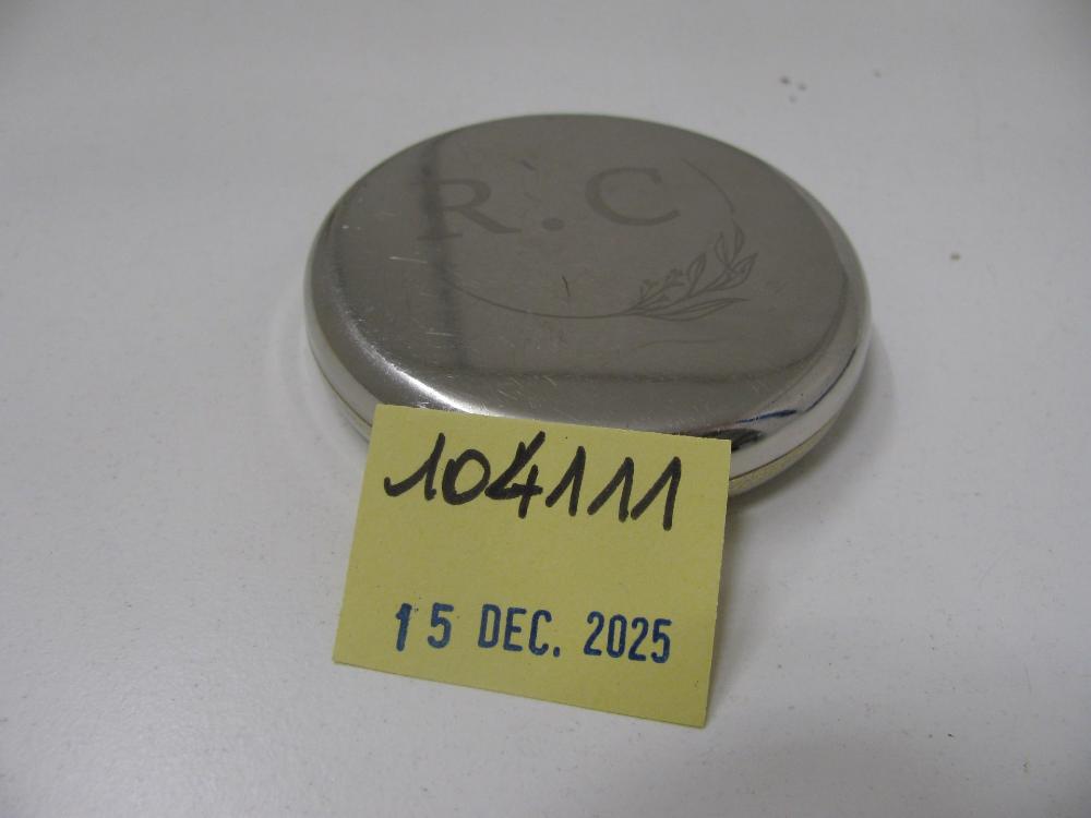 Objets divers : N° 2025007349 Trouvé(e) le : Wed Dec 17 00:00:00 CET 2025