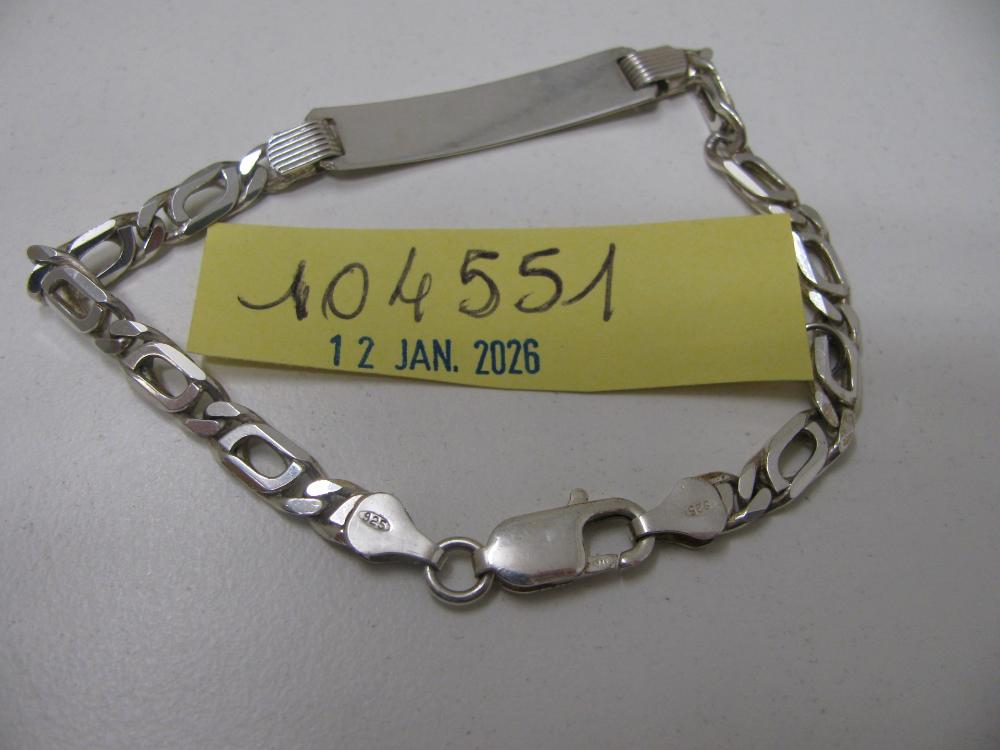 Montres et bijoux : N° 2026000173 Trouvé(e) le : Mon Jan 12 00:00:00 CET 2026