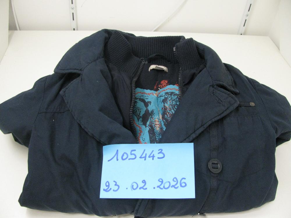 Vêtements, chaussures, accessoires : N° 2026001065 Trouvé(e) le : Mon Feb 23 00:00:00 CET 2026