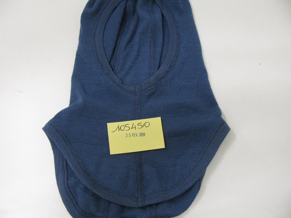 Vêtements, chaussures, accessoires : N° 2026001072 Trouvé(e) le : Mon Feb 23 00:00:00 CET 2026