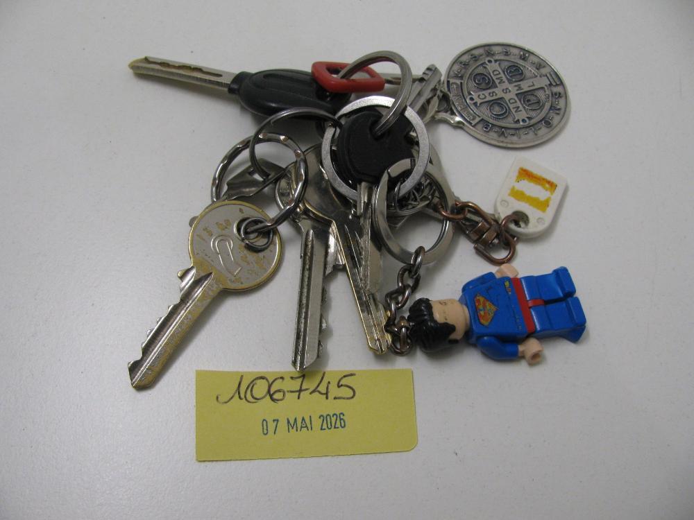 Clés : N° 2026002367 Trouvé(e) le : Thu May 07 00:00:00 CEST 2026