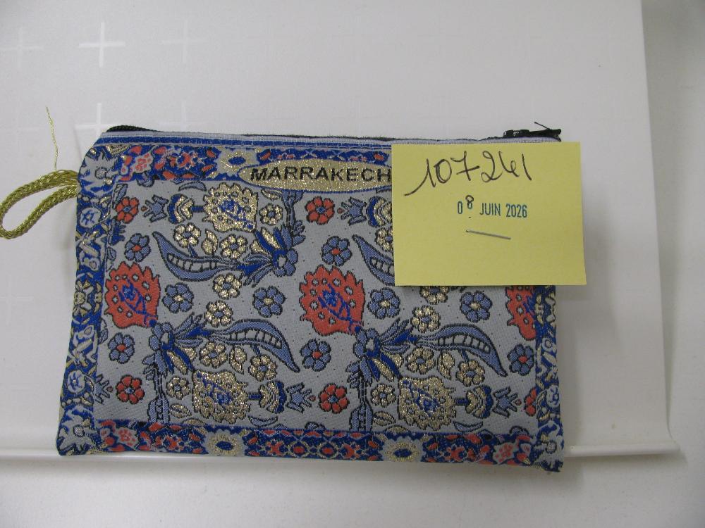 Sacs, valises : N° 2026002863 Trouvé(e) le : Mon Jun 08 00:00:00 CEST 2026